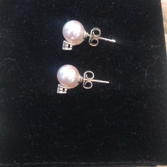 Mikimoto Akoya Stud Earrings with Diamond - Picture 3 of 14